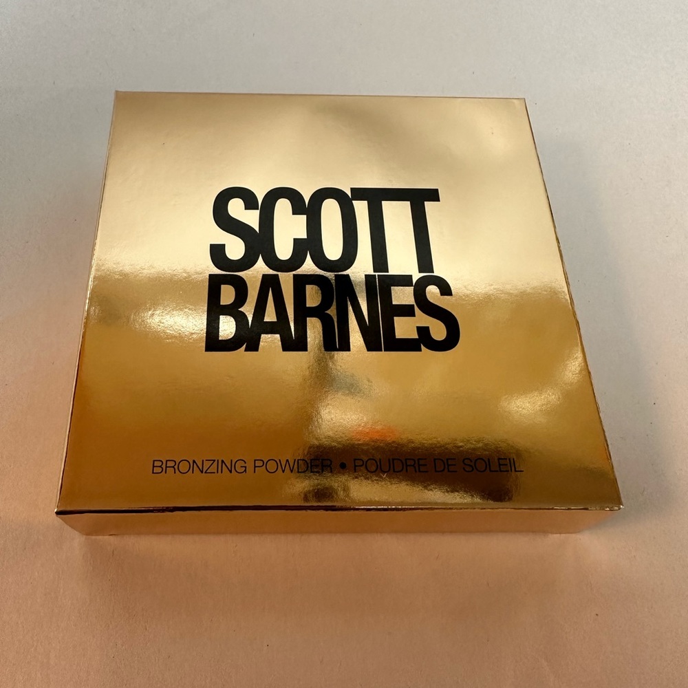 Bondi Beach Scott barnes bronzer - Picture 2 of 2
